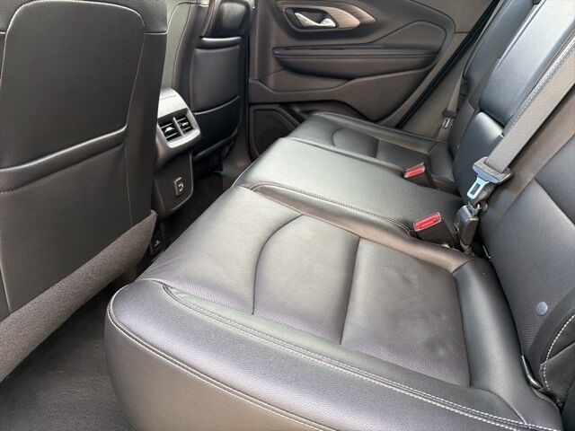 2024 GMC Terrain SLT Watertown SD 2024 GMC Terrain SLT Watertown SD