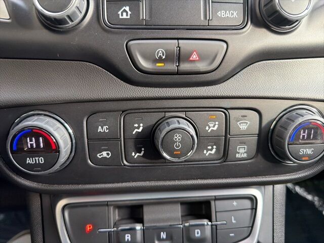 2024 GMC Terrain SLT Watertown SD 2024 GMC Terrain SLT Watertown SD