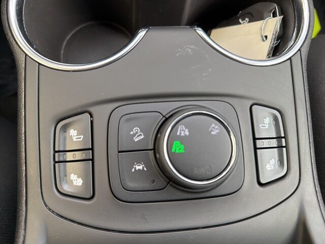 2024 GMC Terrain SLT Watertown SD 2024 GMC Terrain SLT Watertown SD