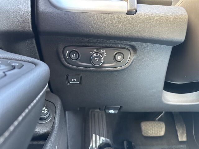 2024 GMC Terrain SLT Watertown SD 2024 GMC Terrain SLT Watertown SD