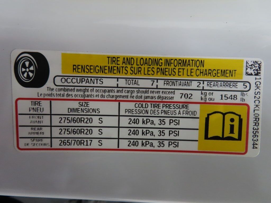 2024 GMC Yukon AT4 4WD Fond du Lac WI