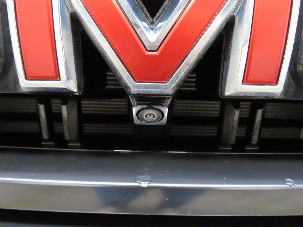 2024 GMC Yukon AT4 4WD Fond du Lac WI