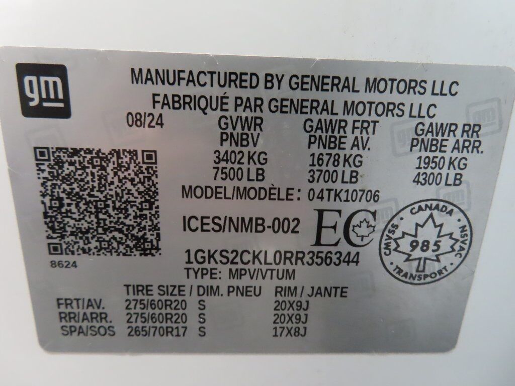 2024 GMC Yukon AT4 4WD Fond du Lac WI