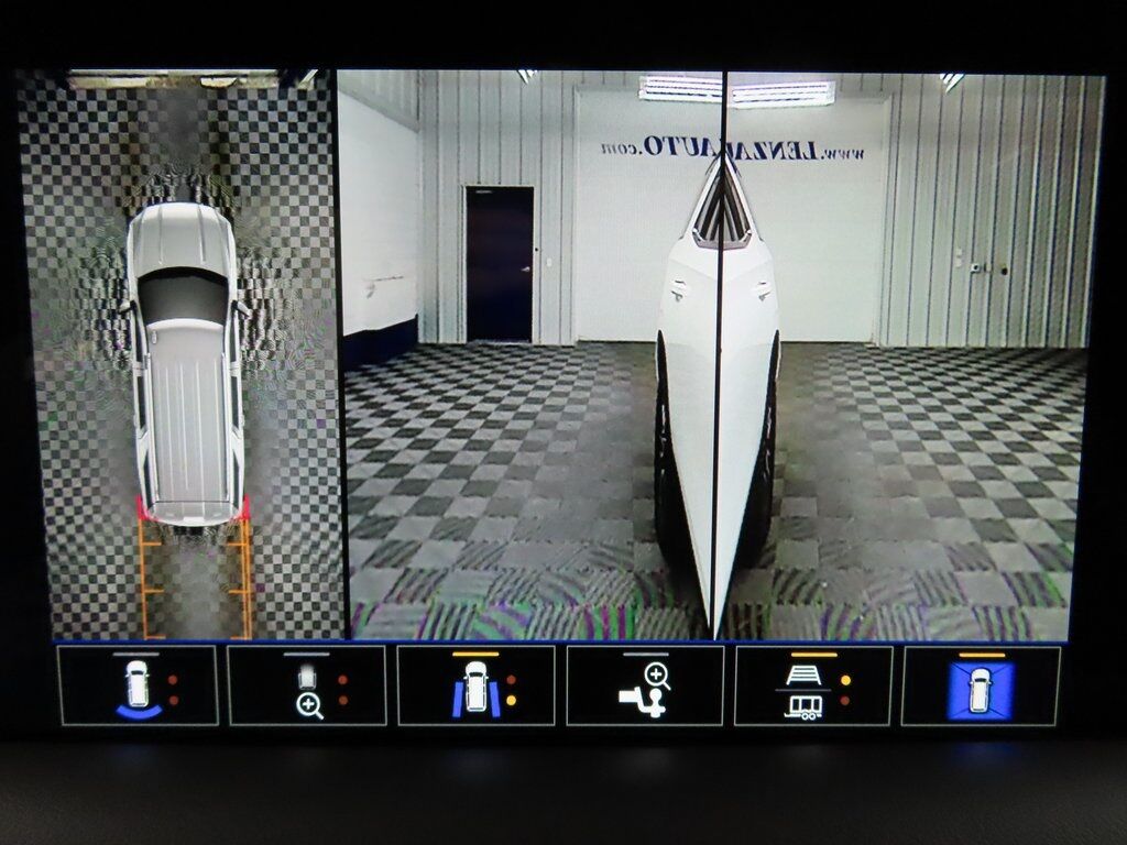 2024 GMC Yukon AT4 4WD Fond du Lac WI