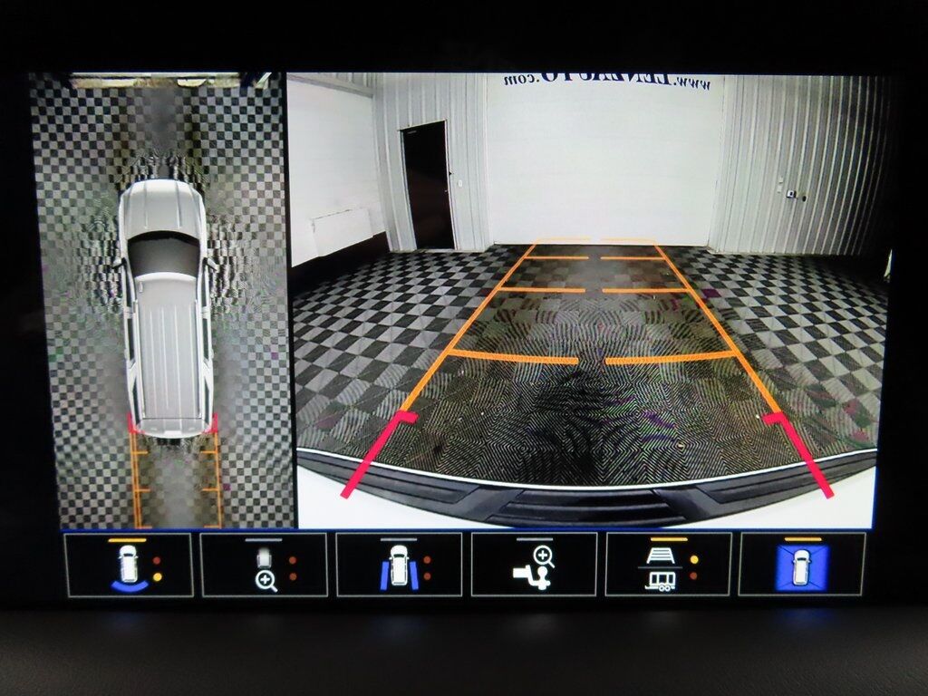 2024 GMC Yukon AT4 4WD Fond du Lac WI