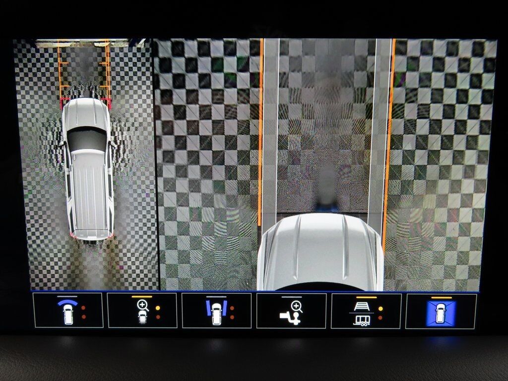 2024 GMC Yukon AT4 4WD Fond du Lac WI