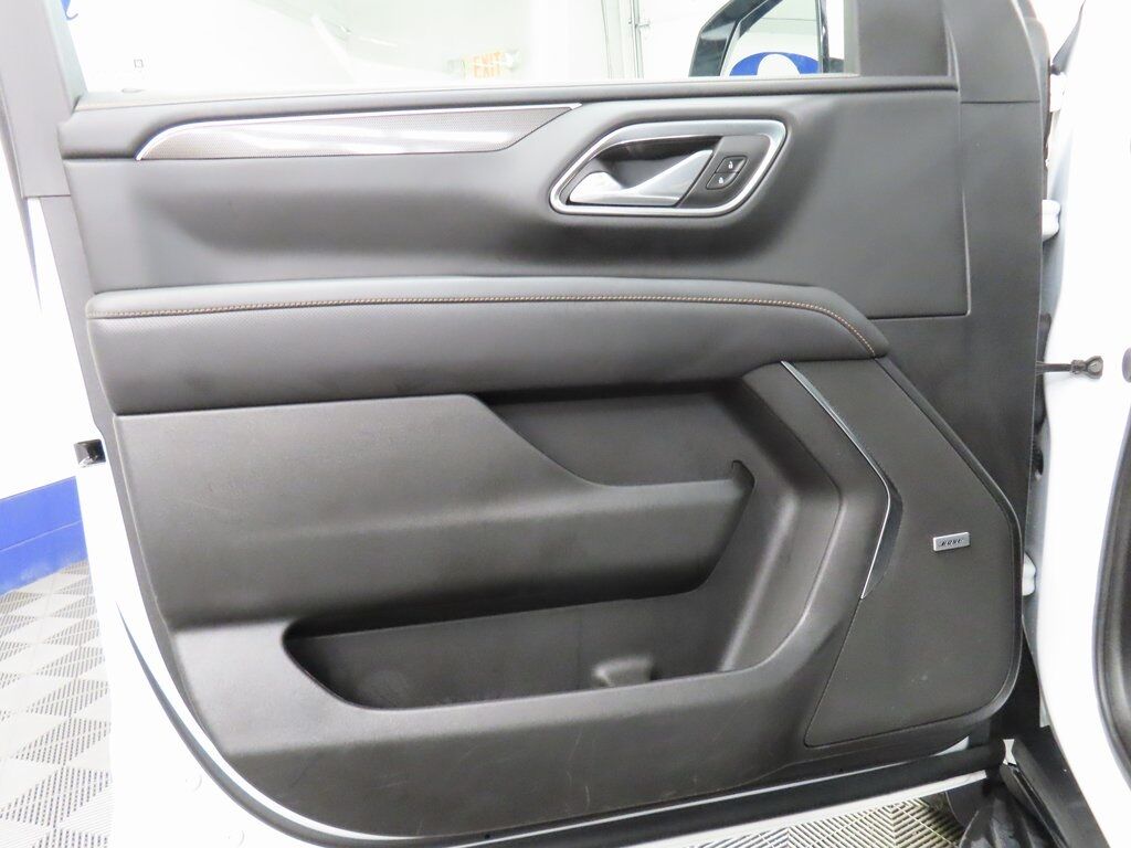 2024 GMC Yukon AT4 4WD Fond du Lac WI 2024 GMC Yukon AT4 4WD Fond du Lac WI