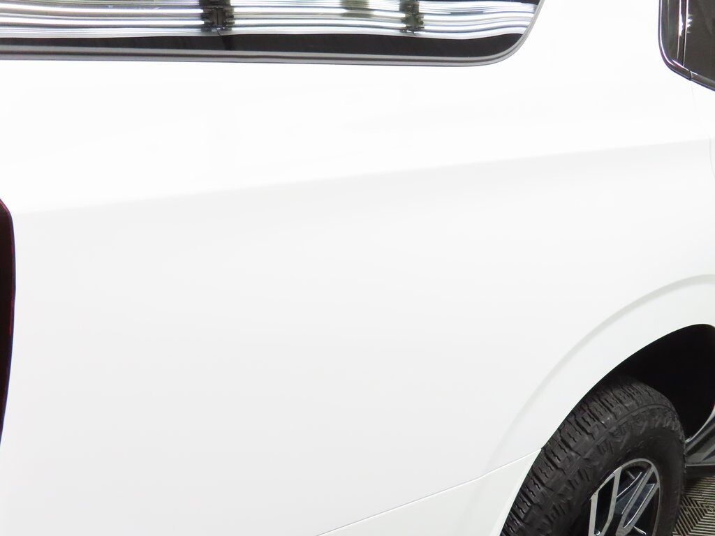 2024 GMC Yukon AT4 4WD Fond du Lac WI 2024 GMC Yukon AT4 4WD Fond du Lac WI