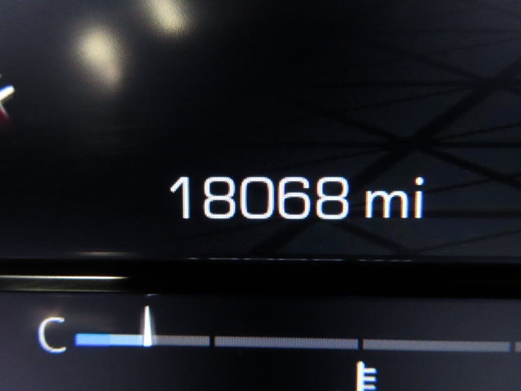 2024 GMC Yukon AT4 4WD Fond du Lac WI 2024 GMC Yukon AT4 4WD Fond du Lac WI