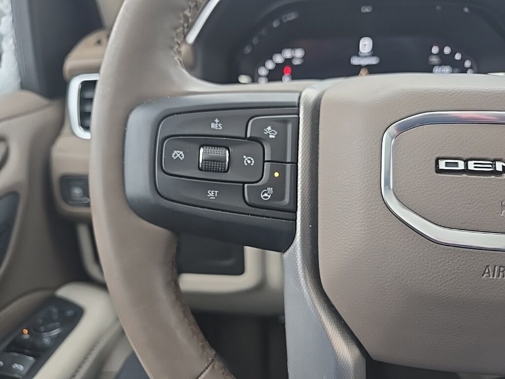 2024 GMC Yukon Denali 4WD Fond du Lac WI 2024 GMC Yukon Denali 4WD Fond du Lac WI