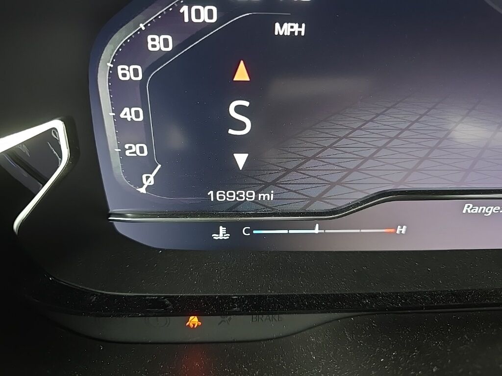 2024 GMC Yukon Denali 4WD Fond du Lac WI 2024 GMC Yukon Denali 4WD Fond du Lac WI