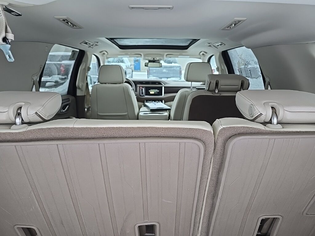 2024 GMC Yukon Denali 4WD Fond du Lac WI 2024 GMC Yukon Denali 4WD Fond du Lac WI