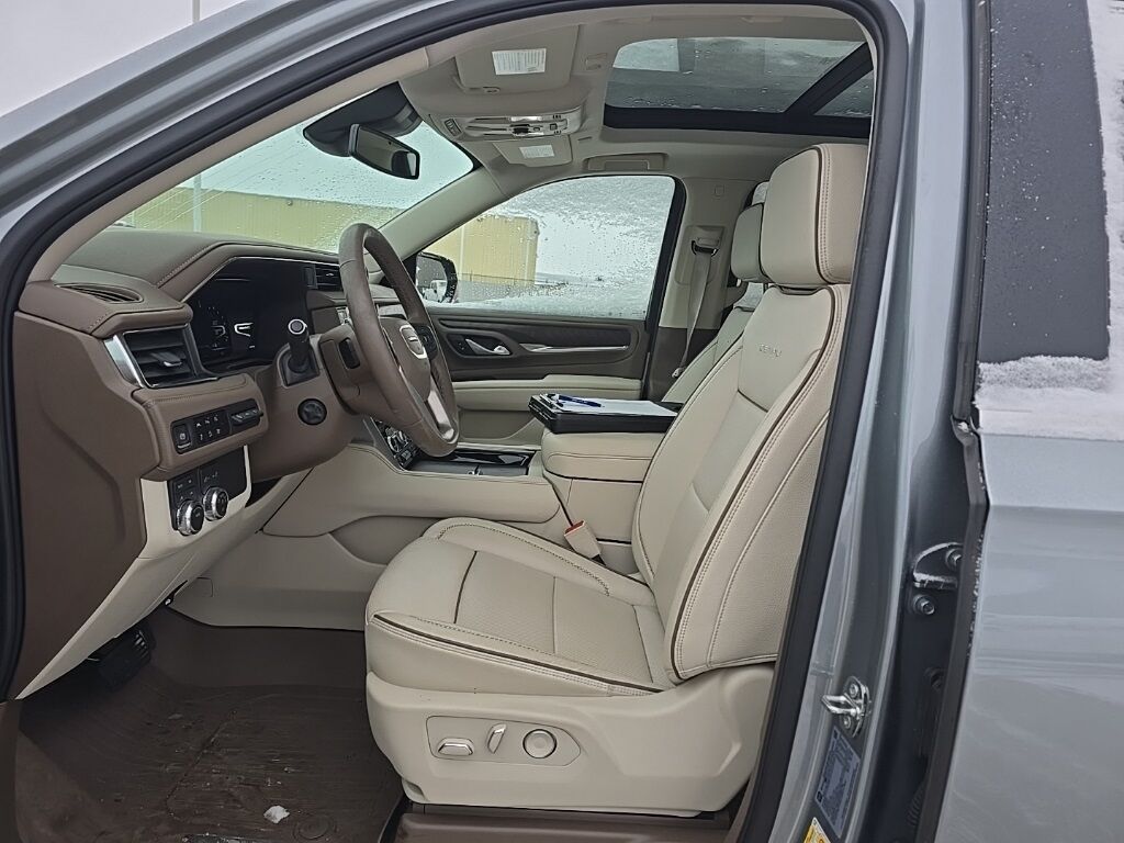 2024 GMC Yukon Denali 4WD Fond du Lac WI 2024 GMC Yukon Denali 4WD Fond du Lac WI