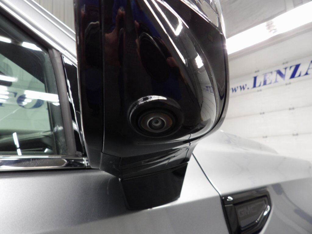 2024 GMC Yukon Denali Ultimate 4WD Fond du Lac WI 2024 GMC Yukon Denali Ultimate 4WD Fond du Lac WI