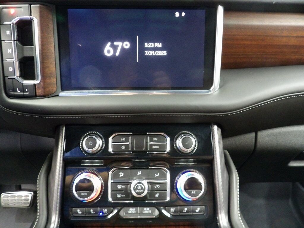 2024 GMC Yukon Denali Ultimate 4WD Fond du Lac WI 2024 GMC Yukon Denali Ultimate 4WD Fond du Lac WI