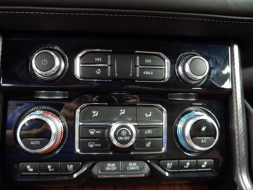 2024 GMC Yukon Denali Ultimate 4WD Fond du Lac WI 2024 GMC Yukon Denali Ultimate 4WD Fond du Lac WI