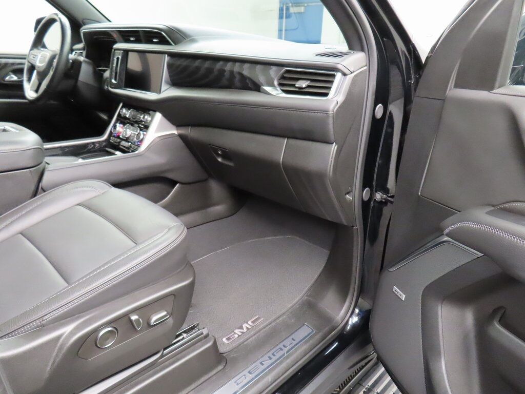 2024 GMC Yukon XL Denali 4WD 7 Passenger Fond du Lac WI 2024 GMC Yukon XL Denali 4WD 7 Passenger Fond du Lac WI