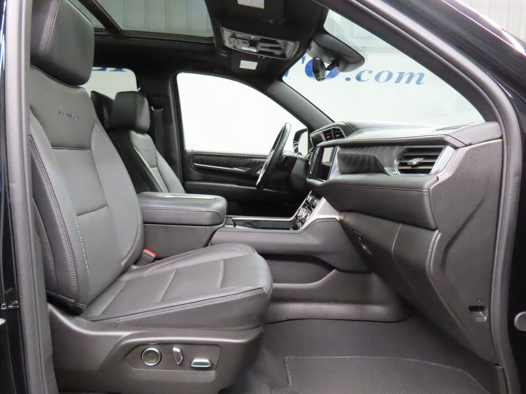 2024 GMC Yukon XL Denali 4WD 7 Passenger Fond du Lac WI 2024 GMC Yukon XL Denali 4WD 7 Passenger Fond du Lac WI