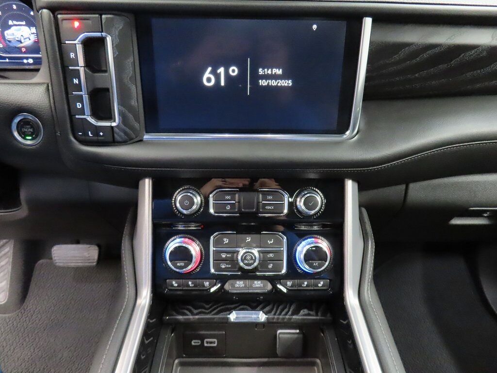 2024 GMC Yukon XL Denali 4WD 7 Passenger Fond du Lac WI 2024 GMC Yukon XL Denali 4WD 7 Passenger Fond du Lac WI