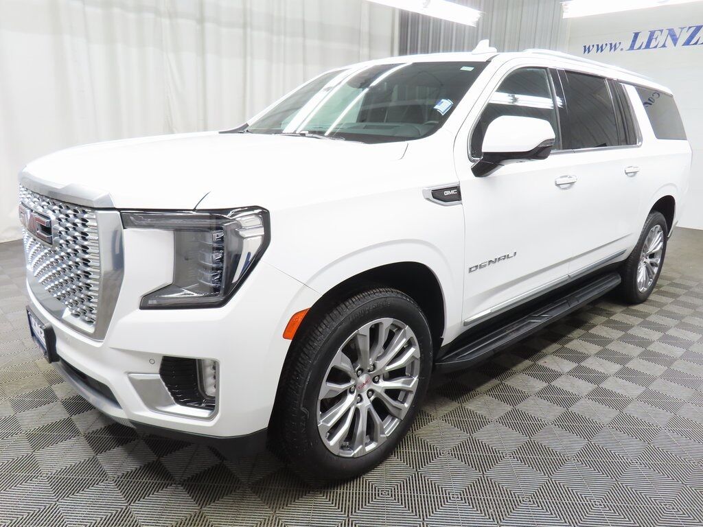 2024 GMC Yukon XL Denali 4WD Fond du Lac WI 2024 GMC Yukon XL Denali 4WD Fond du Lac WI