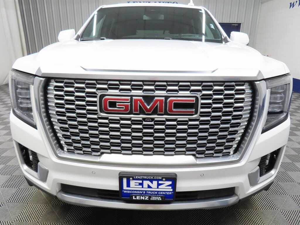 2024 GMC Yukon XL Denali 4WD Fond du Lac WI 2024 GMC Yukon XL Denali 4WD Fond du Lac WI