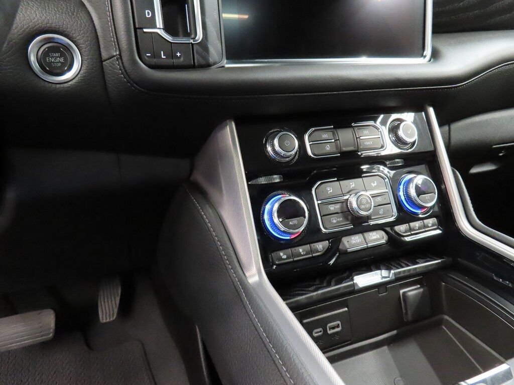 2024 GMC Yukon XL Denali 4WD Fond du Lac WI 2024 GMC Yukon XL Denali 4WD Fond du Lac WI