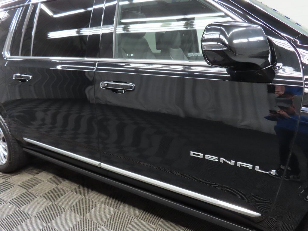 2024 GMC Yukon XL Denali 4WD Fond du Lac WI 2024 GMC Yukon XL Denali 4WD Fond du Lac WI