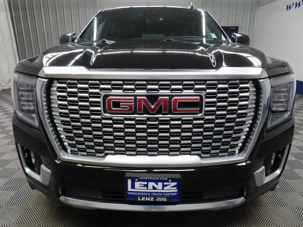 2024 GMC Yukon XL Denali 4WD Fond du Lac WI 2024 GMC Yukon XL Denali 4WD Fond du Lac WI