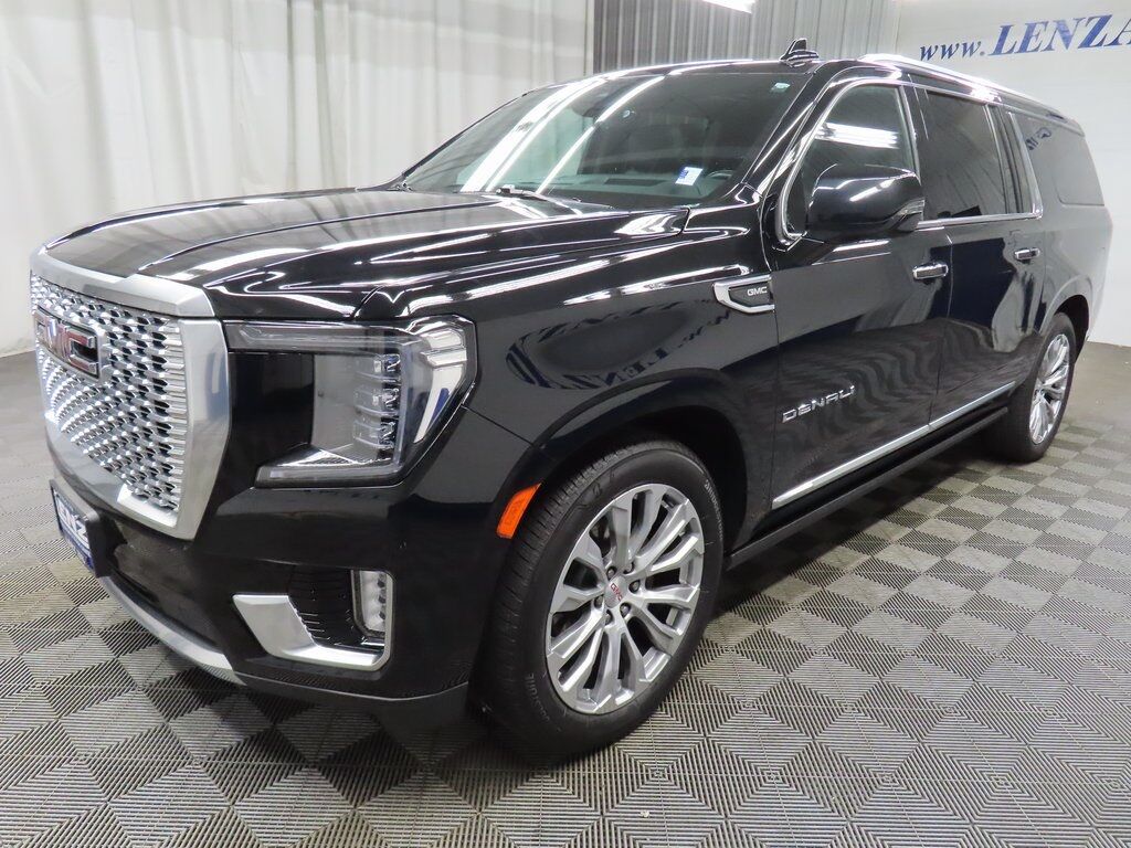 2024 GMC Yukon XL Denali 4WD Fond du Lac WI 2024 GMC Yukon XL Denali 4WD Fond du Lac WI