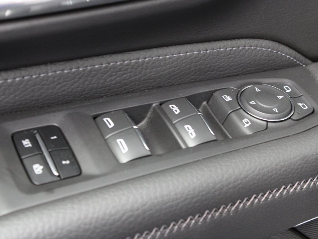 2024 GMC Yukon XL Denali 4WD Fond du Lac WI