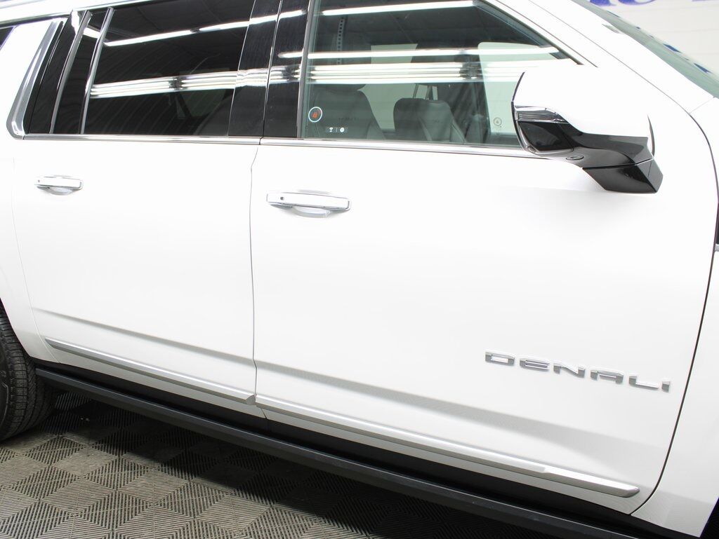 2024 GMC Yukon XL Denali 4WD Fond du Lac WI