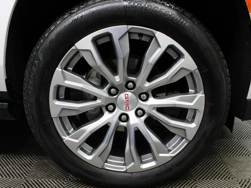 2024 GMC Yukon XL Denali 4WD Fond du Lac WI