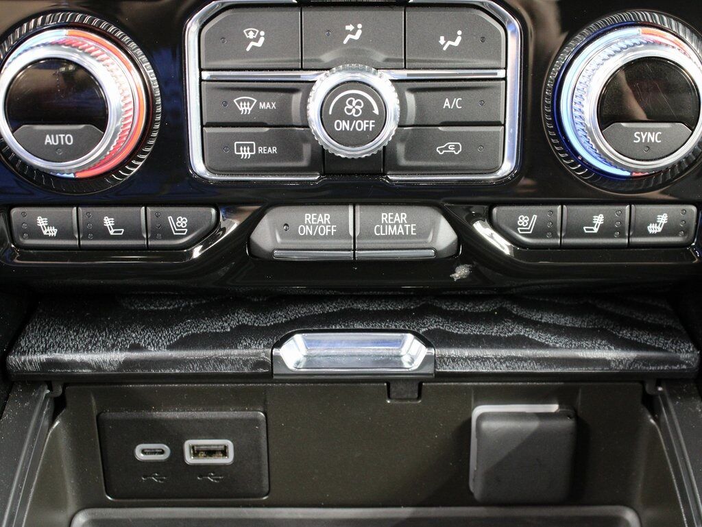 2024 GMC Yukon XL Denali 4WD Fond du Lac WI