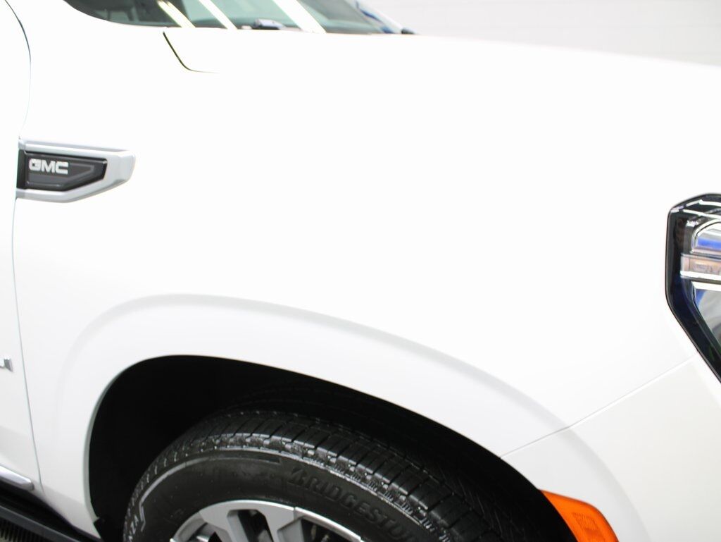 2024 GMC Yukon XL Denali 4WD Fond du Lac WI