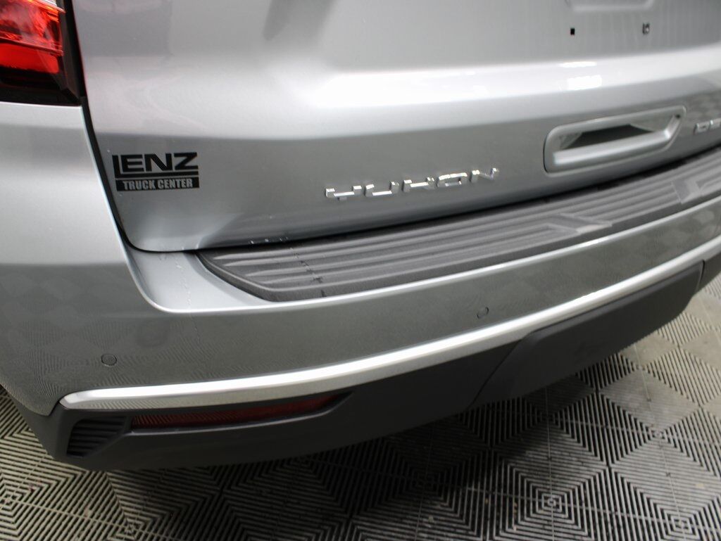 2024 GMC Yukon XL Denali 4WD Fond du Lac WI 2024 GMC Yukon XL Denali 4WD Fond du Lac WI