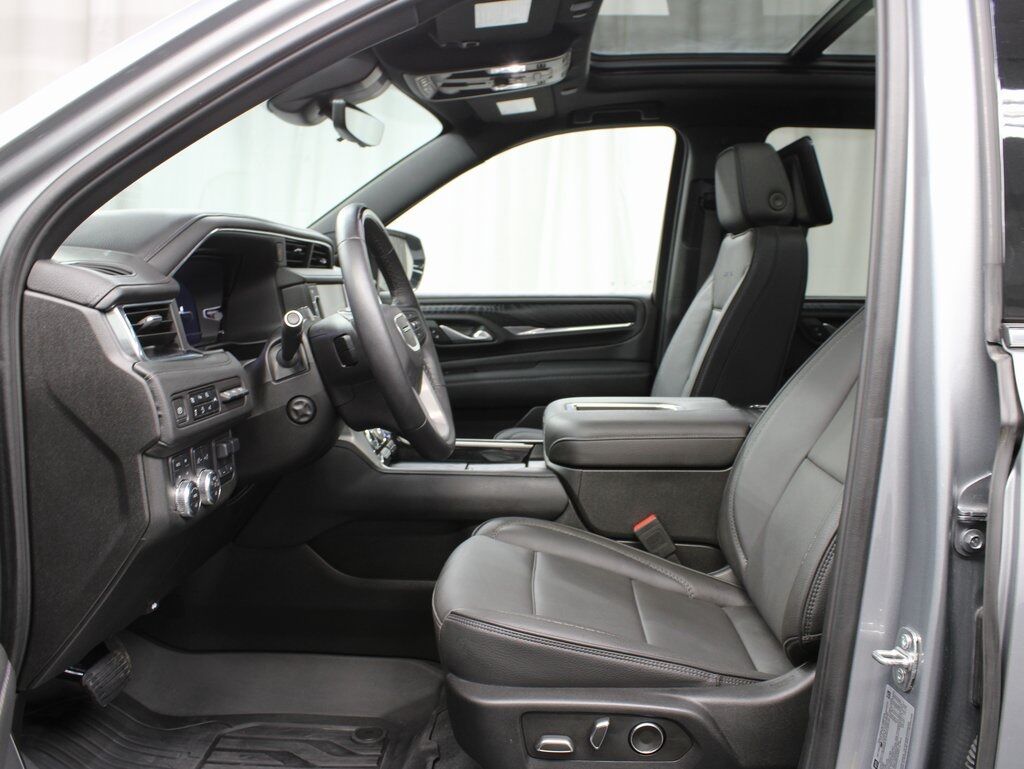 2024 GMC Yukon XL Denali 4WD Fond du Lac WI 2024 GMC Yukon XL Denali 4WD Fond du Lac WI