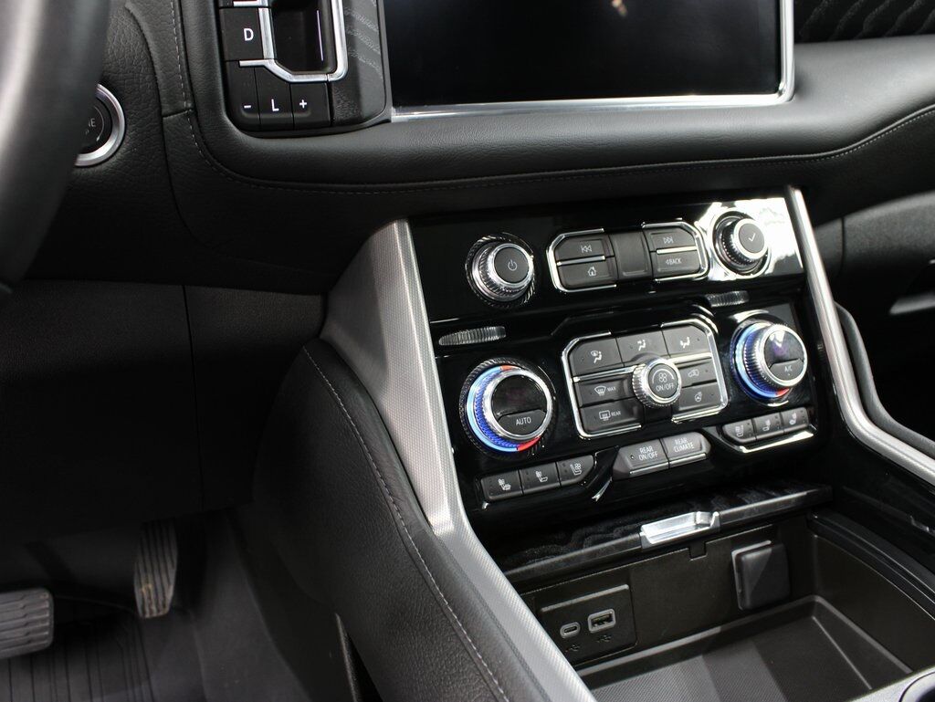 2024 GMC Yukon XL Denali 4WD Fond du Lac WI 2024 GMC Yukon XL Denali 4WD Fond du Lac WI