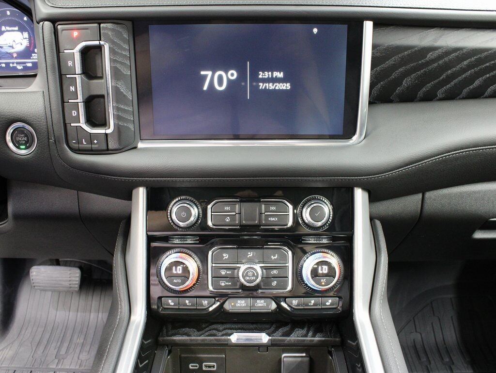 2024 GMC Yukon XL Denali 4WD Fond du Lac WI 2024 GMC Yukon XL Denali 4WD Fond du Lac WI