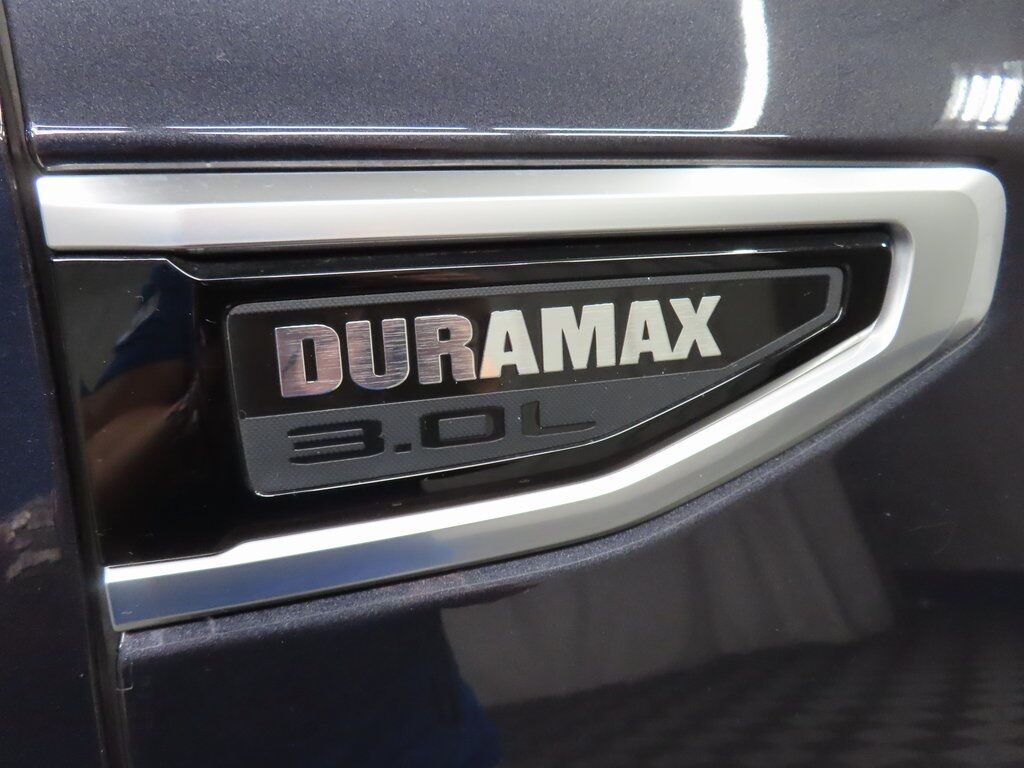 2024 GMC Yukon XL Denali 4WD Fond du Lac WI 2024 GMC Yukon XL Denali 4WD Fond du Lac WI