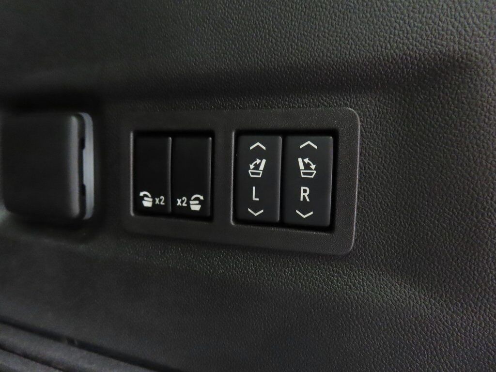 2024 GMC Yukon XL Denali 4WD Fond du Lac WI 2024 GMC Yukon XL Denali 4WD Fond du Lac WI