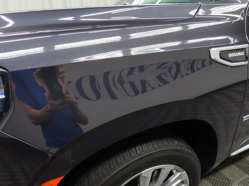 2024 GMC Yukon XL Denali 4WD Fond du Lac WI 2024 GMC Yukon XL Denali 4WD Fond du Lac WI