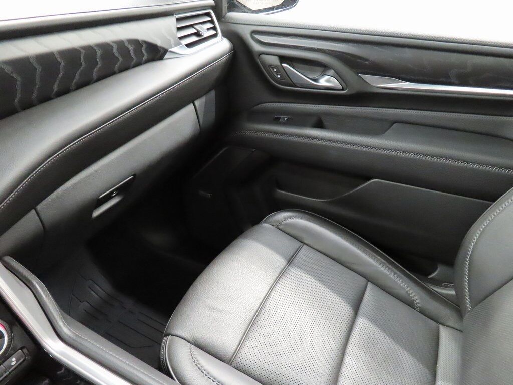 2024 GMC Yukon XL Denali 4WD Fond du Lac WI 2024 GMC Yukon XL Denali 4WD Fond du Lac WI