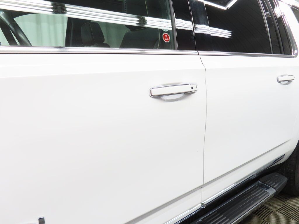 2024 GMC Yukon XL SLT 4WD Fond du Lac WI 2024 GMC Yukon XL SLT 4WD Fond du Lac WI