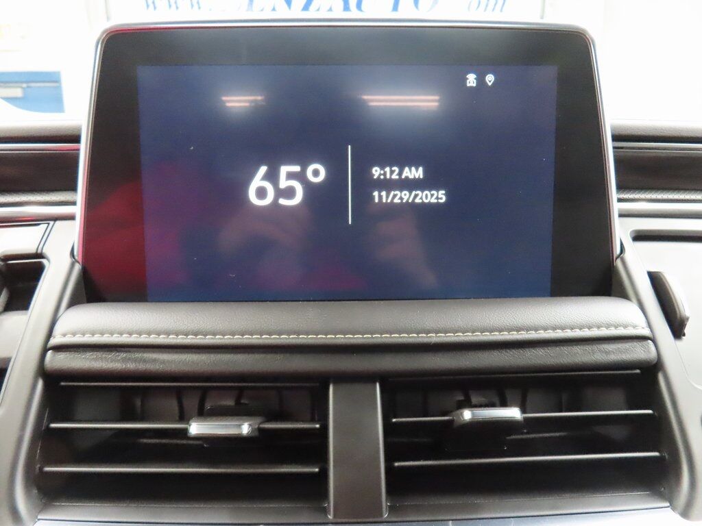 2024 GMC Yukon XL SLT 4WD Fond du Lac WI 2024 GMC Yukon XL SLT 4WD Fond du Lac WI