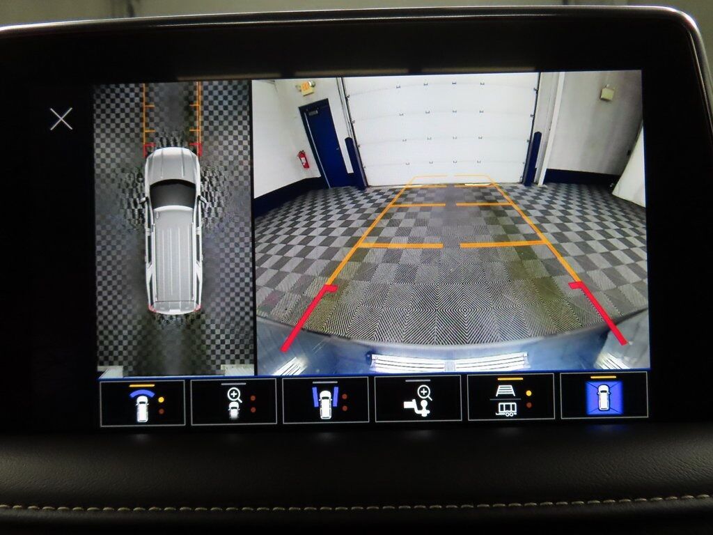 2024 GMC Yukon XL SLT 4WD Fond du Lac WI 2024 GMC Yukon XL SLT 4WD Fond du Lac WI