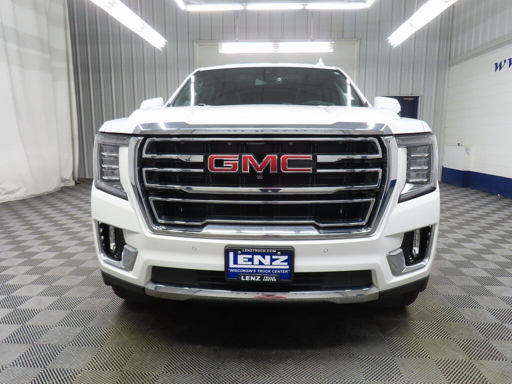 2024 GMC Yukon XL SLT 4WD Fond du Lac WI 2024 GMC Yukon XL SLT 4WD Fond du Lac WI
