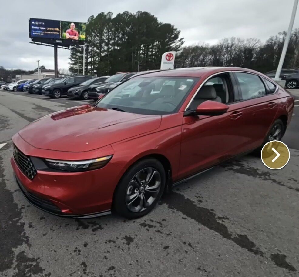 2024 Honda Accord Hybrid EX-L's photo