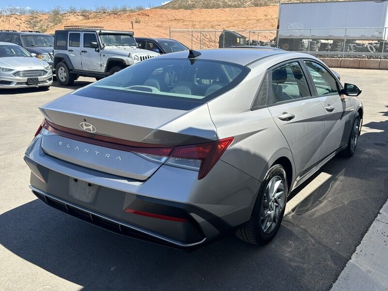 2024 Hyundai Elantra SEL St George UT 2024 Hyundai Elantra SEL St George UT