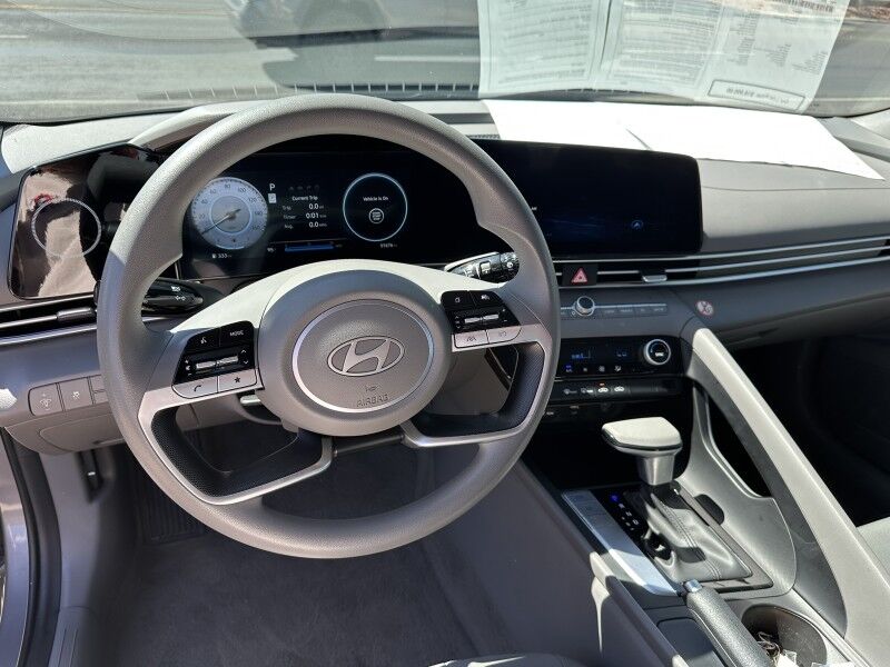 2024 Hyundai Elantra SEL St George UT 2024 Hyundai Elantra SEL St George UT