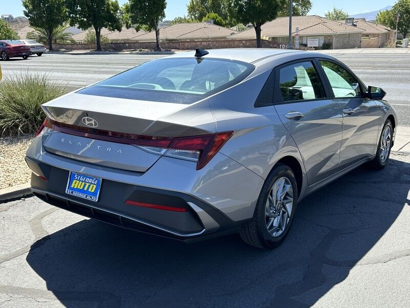 2024 Hyundai Elantra SEL St George UT 2024 Hyundai Elantra SEL St George UT